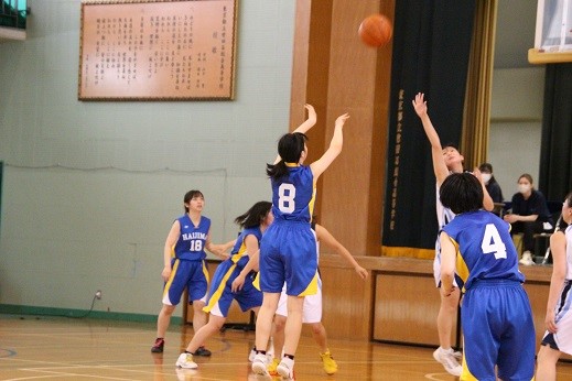 女子バスケ部1