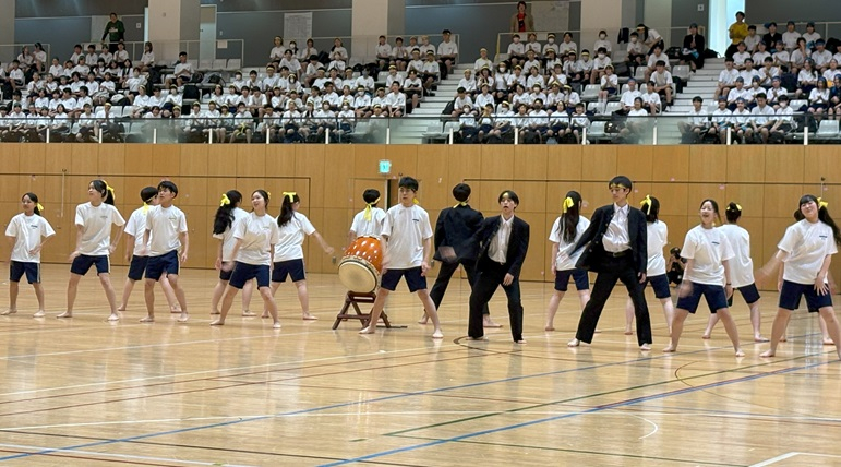 黄団応援団