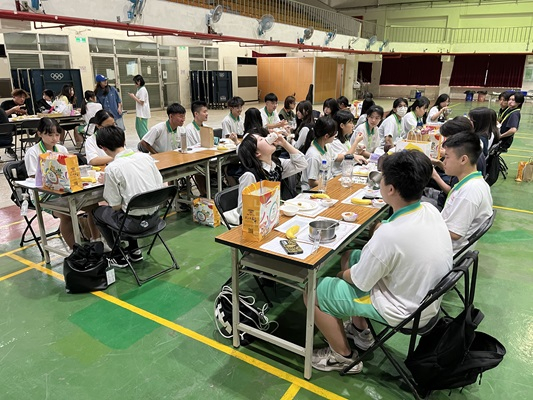 ランチタイム３