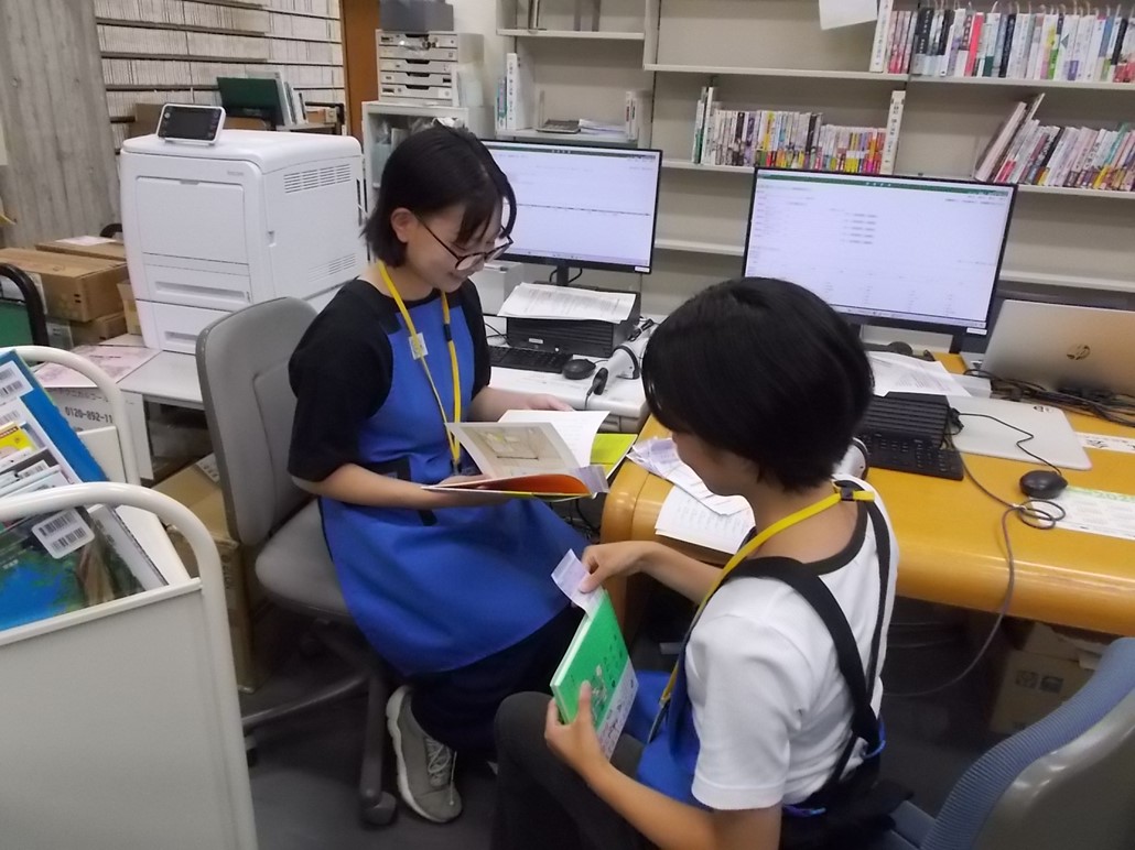 図書委員3