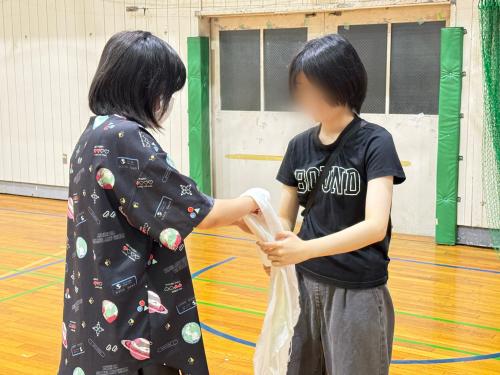 0905防災体験_三角巾