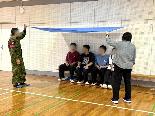 0905防災体験_テント2