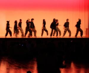 dance06.JPG