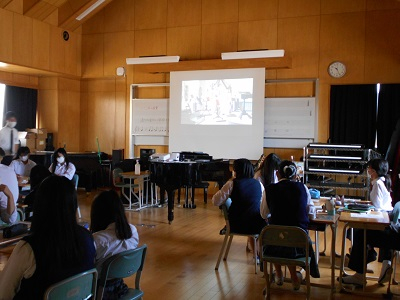 尾花先生展開映像２