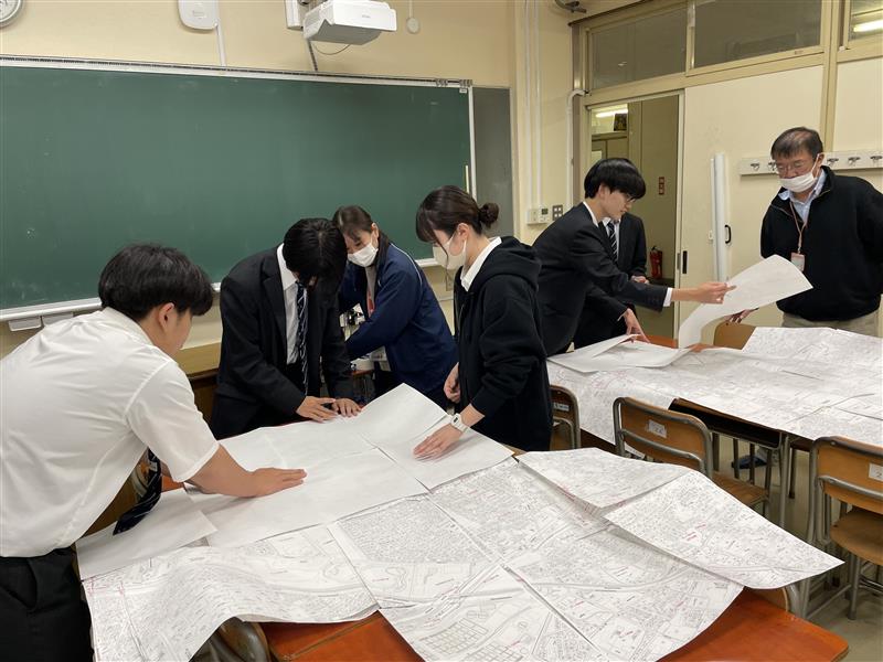 04462a1b-9f84-43c7-bd3d-6c742806c172