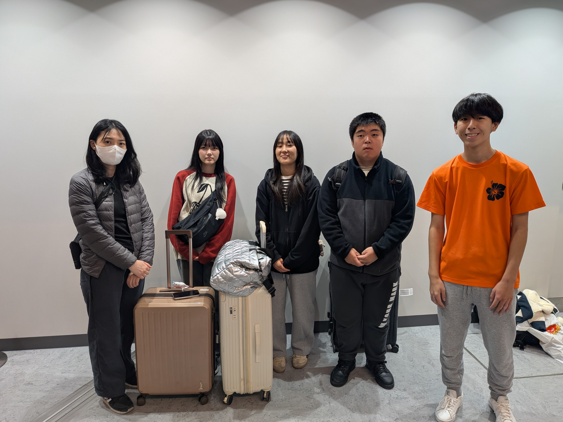 PXL_20251108_011743526