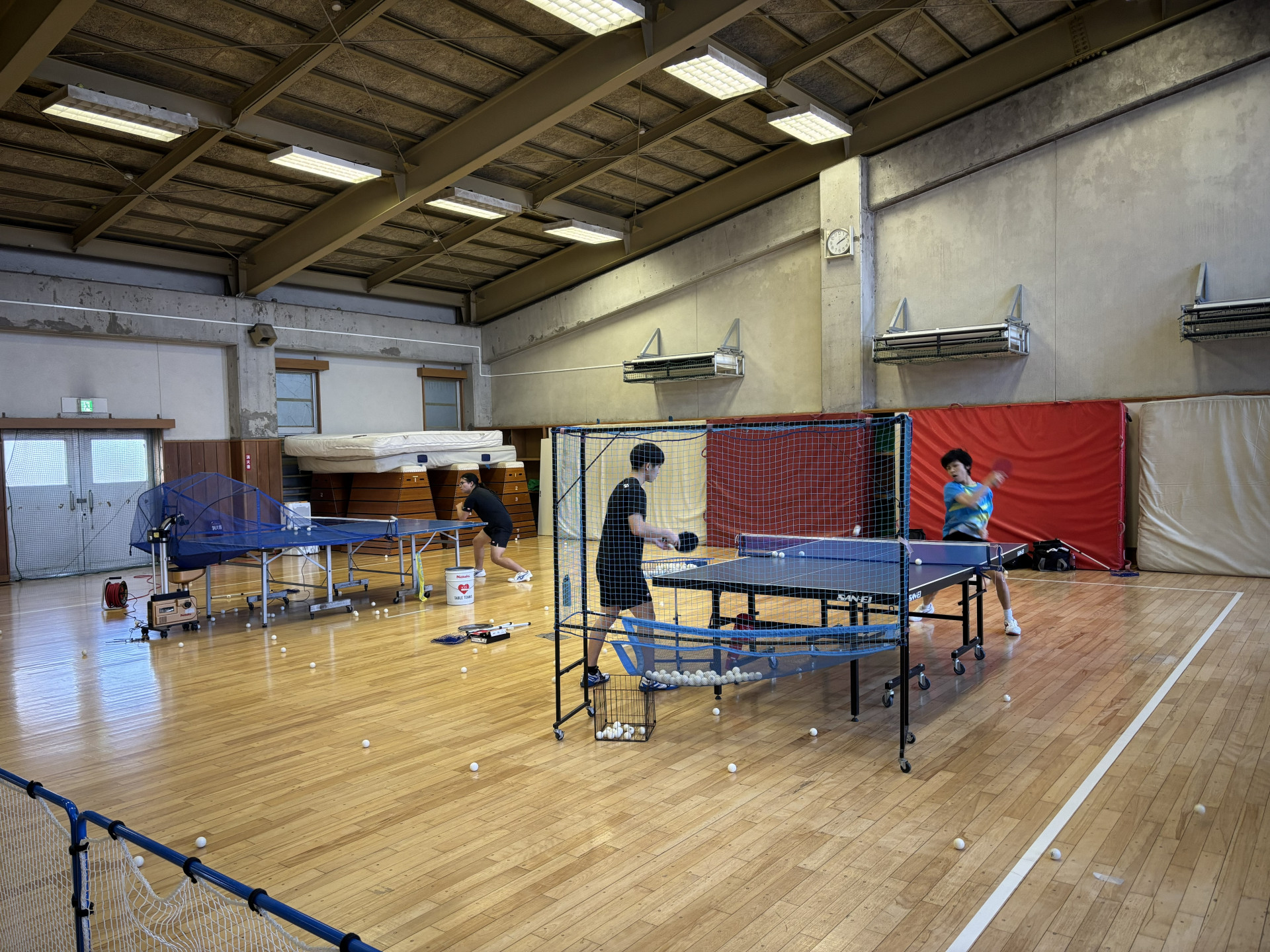 20251122_050500625_iOS