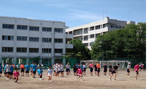 ③
