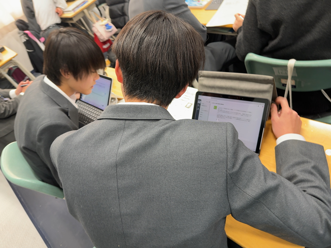 sekaisisougou1216-01