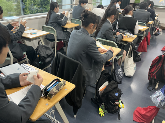 英コミⅡ-0501-03