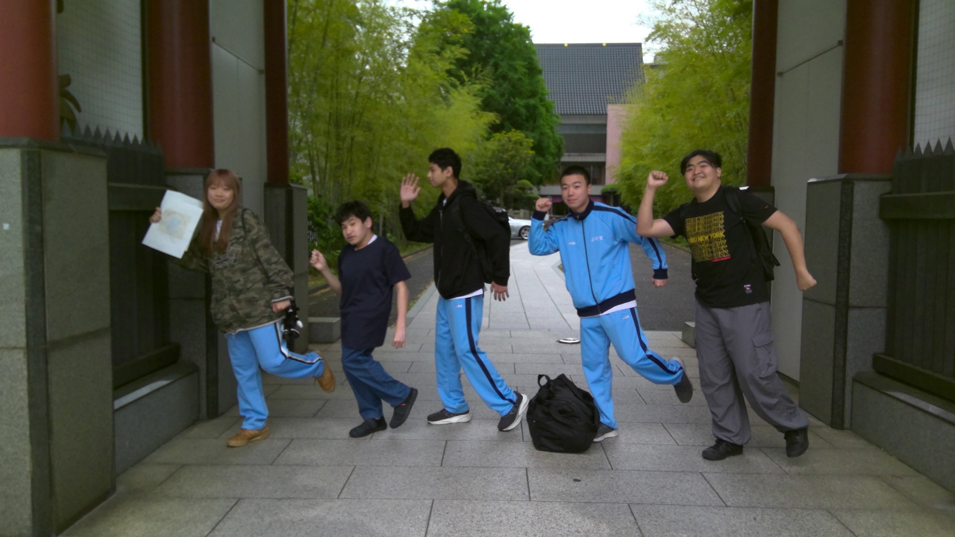 ★ovm45c4j