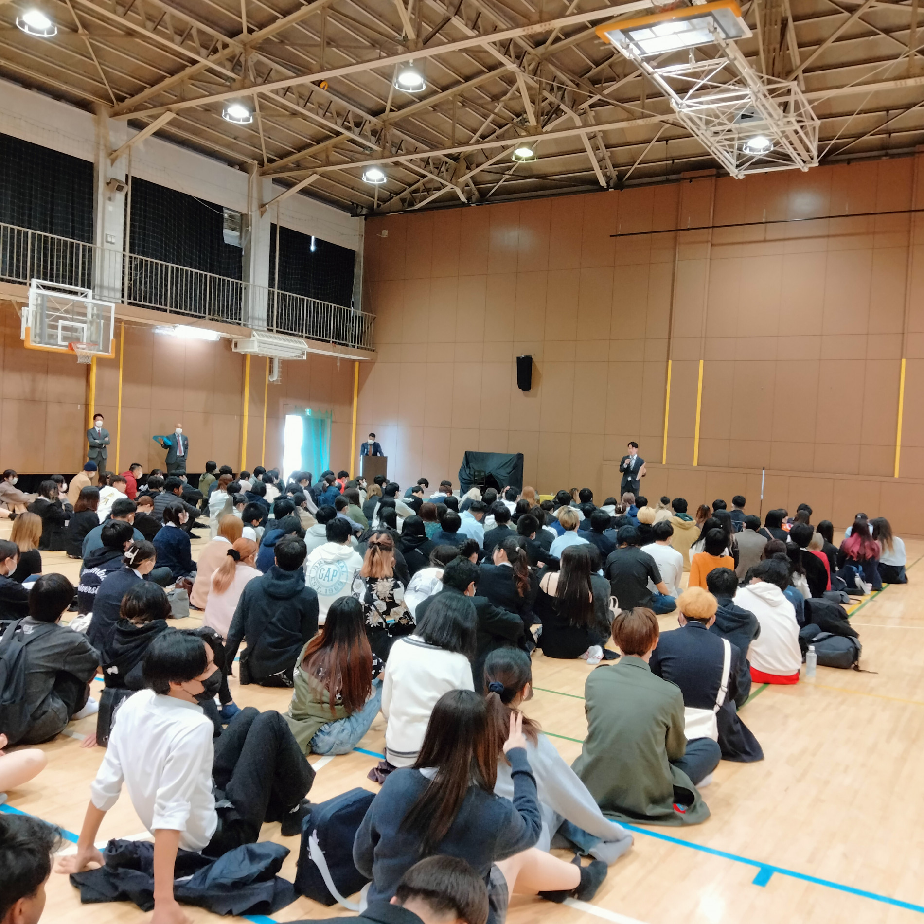 学年集会