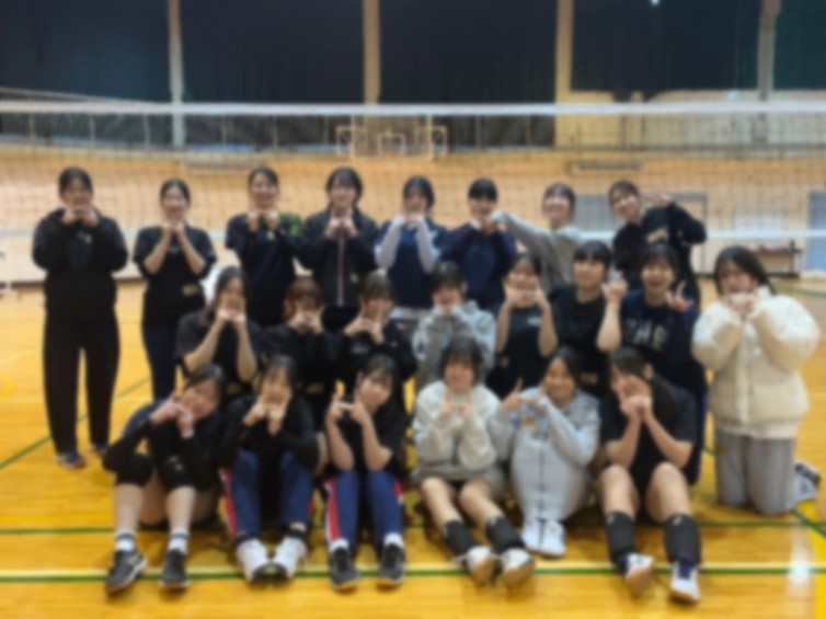 女バレ_練習納めOG会５