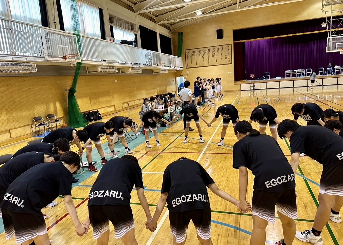 2024-10-28女バス２