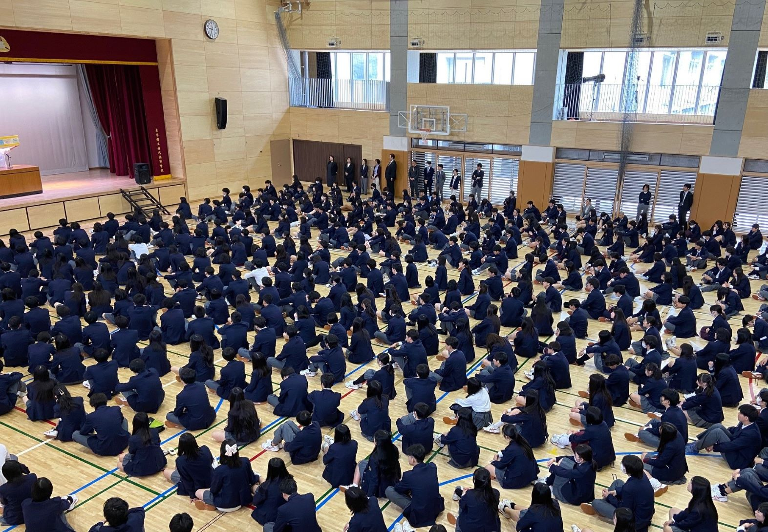 始業式、生徒整列