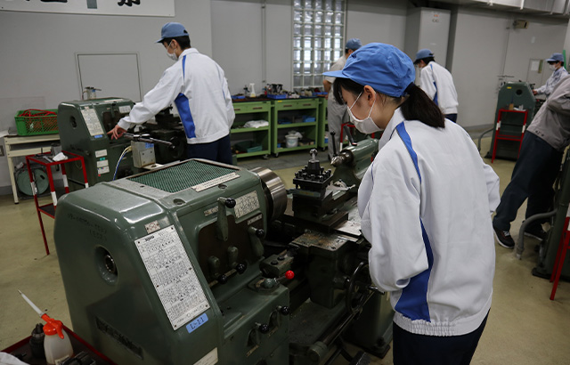 機械工場