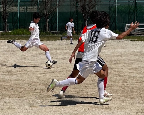 サッカー部試合風景