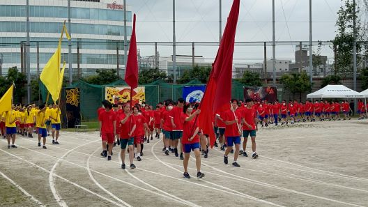 体育祭③（赤団入場行進）