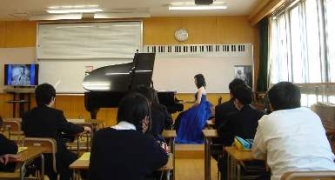 ピアノ