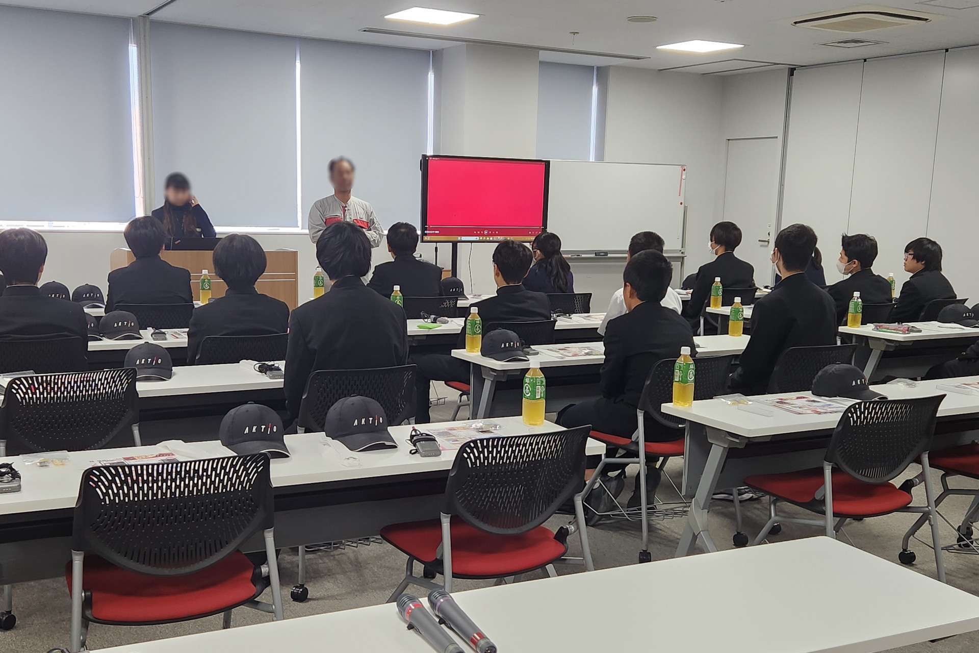 20251121_141114_k1033203@metro.ed.jp