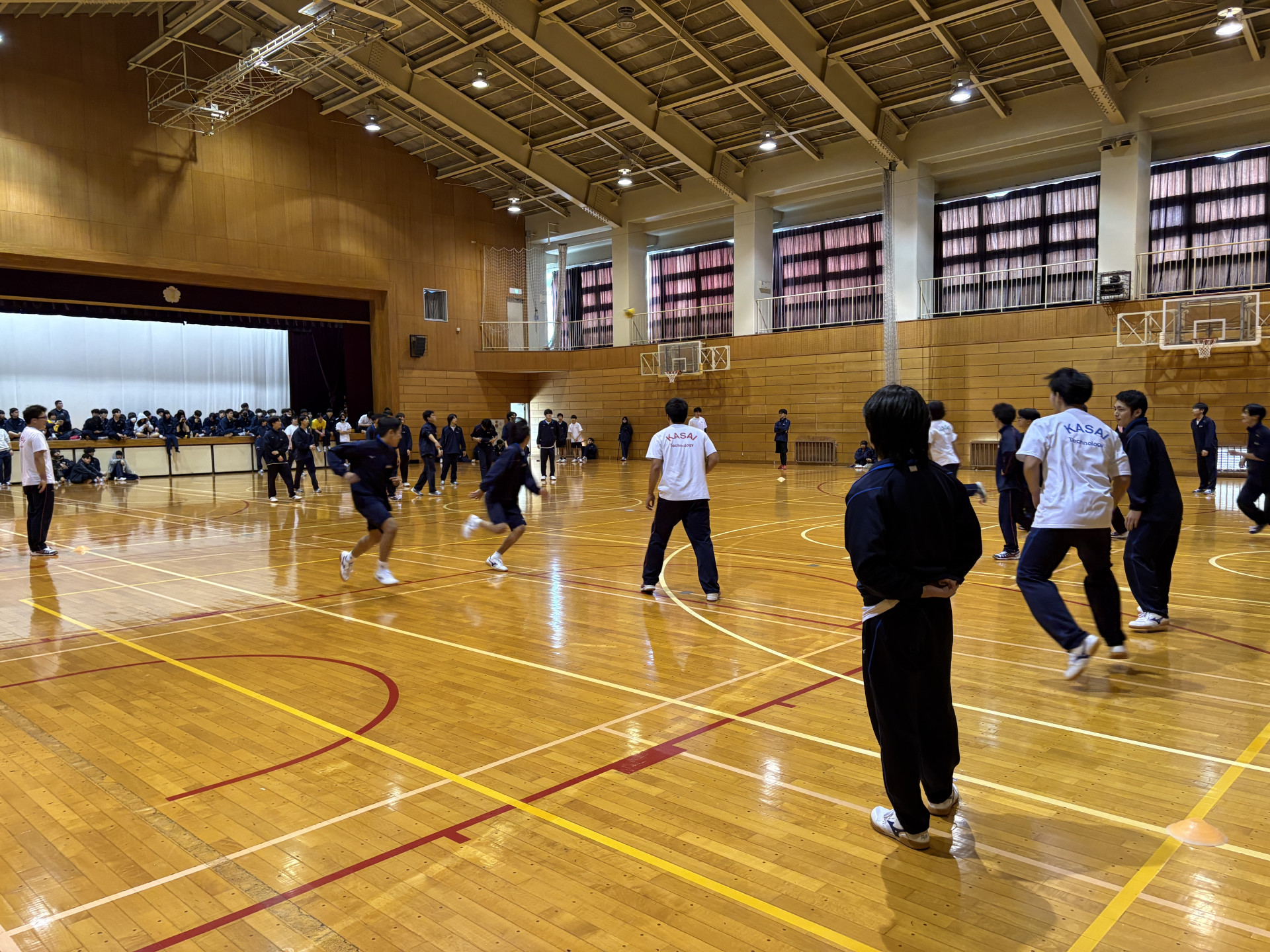 20251215_021906407_iOS_k0970392@metro.ed.jp