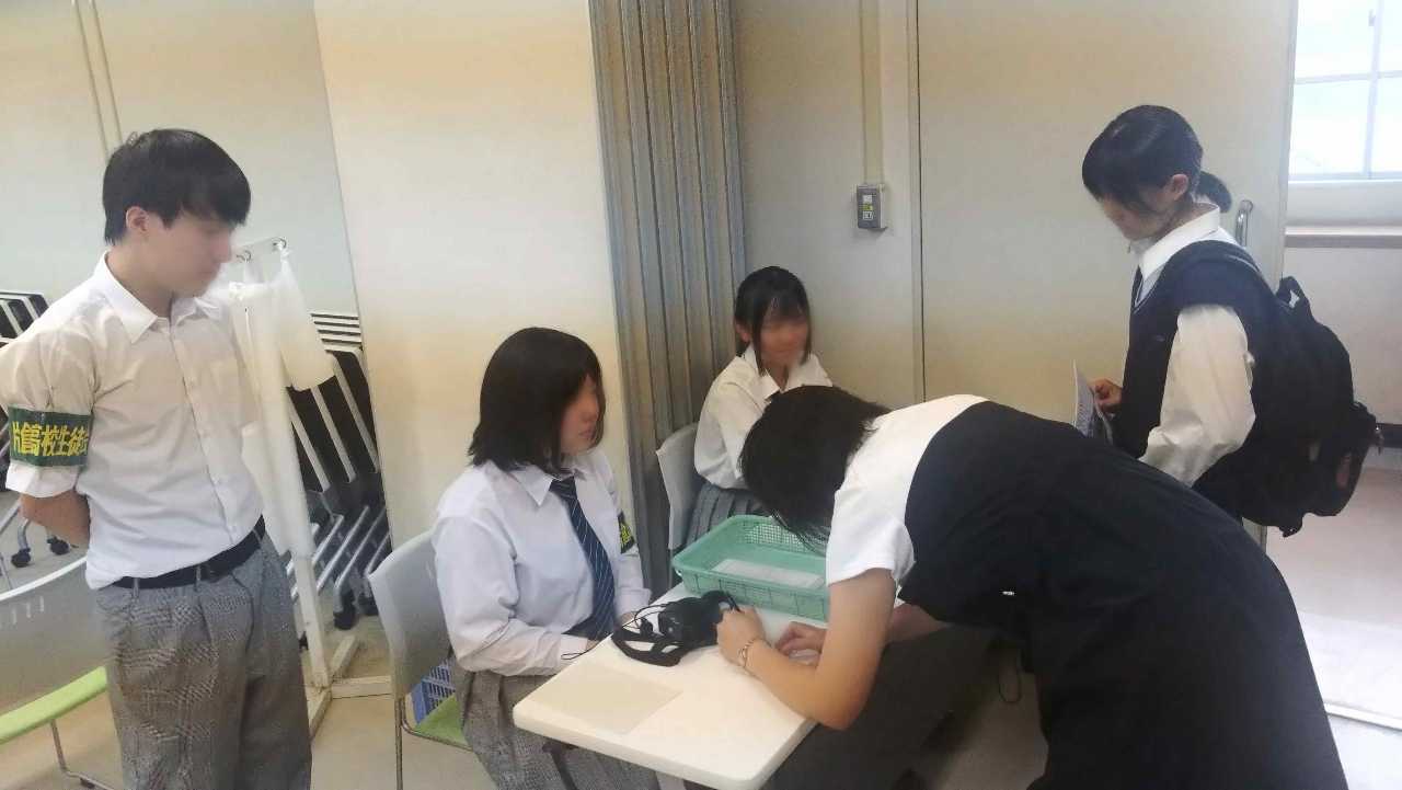受付4