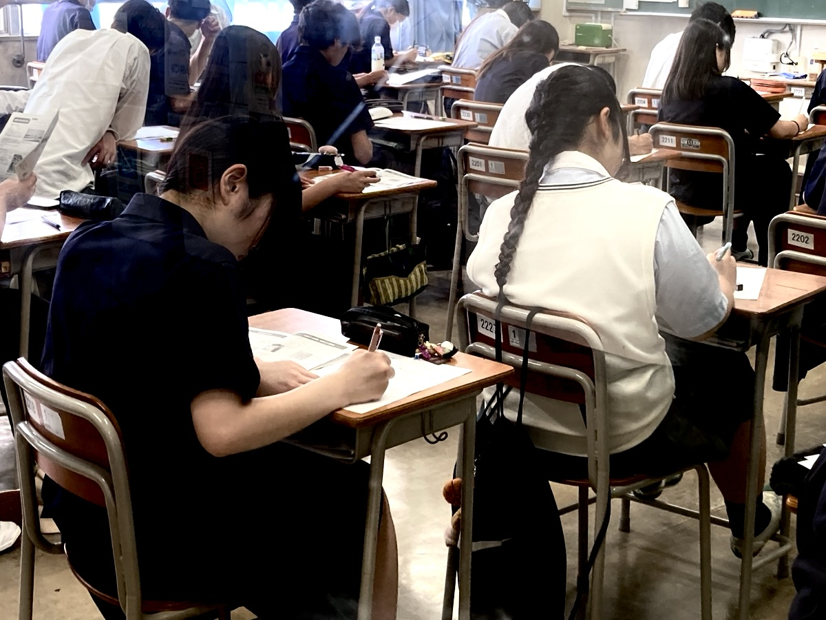 R8修学旅行事前学習02