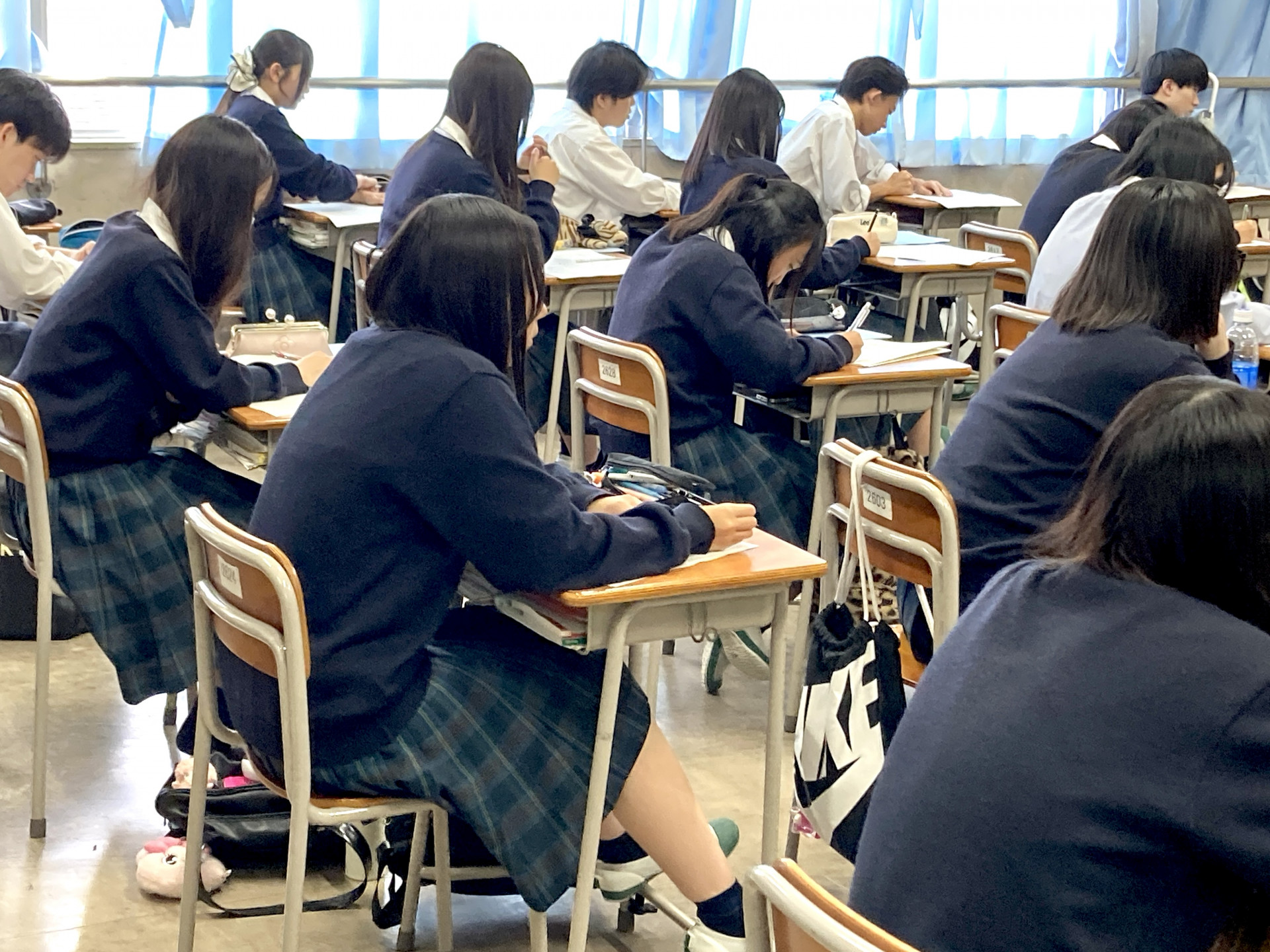 ビジネスアイデア各企業①04