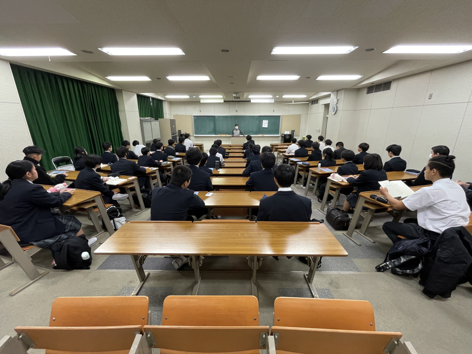 20251107_234124047_iOS