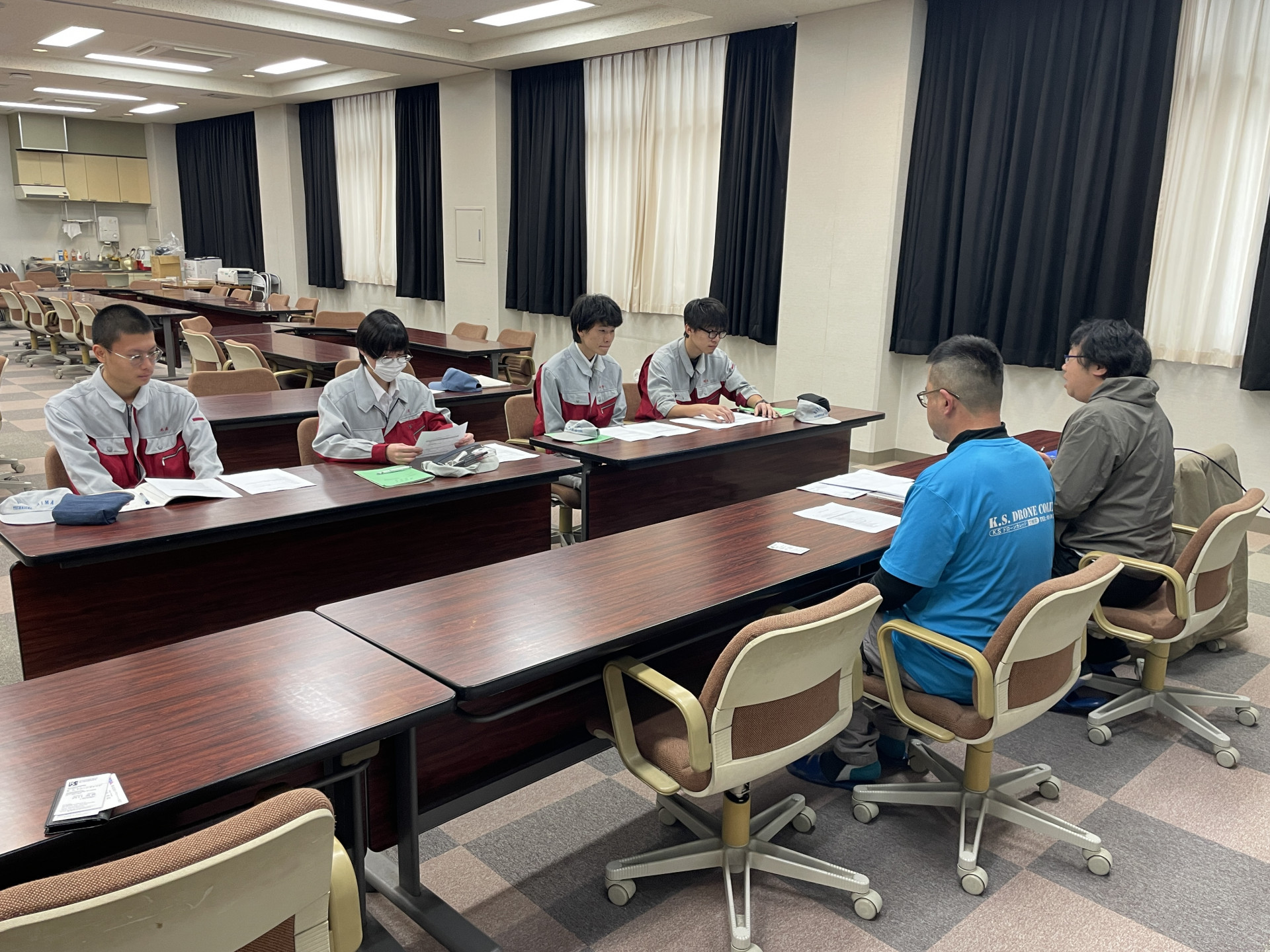 20251211_000547478_iOS