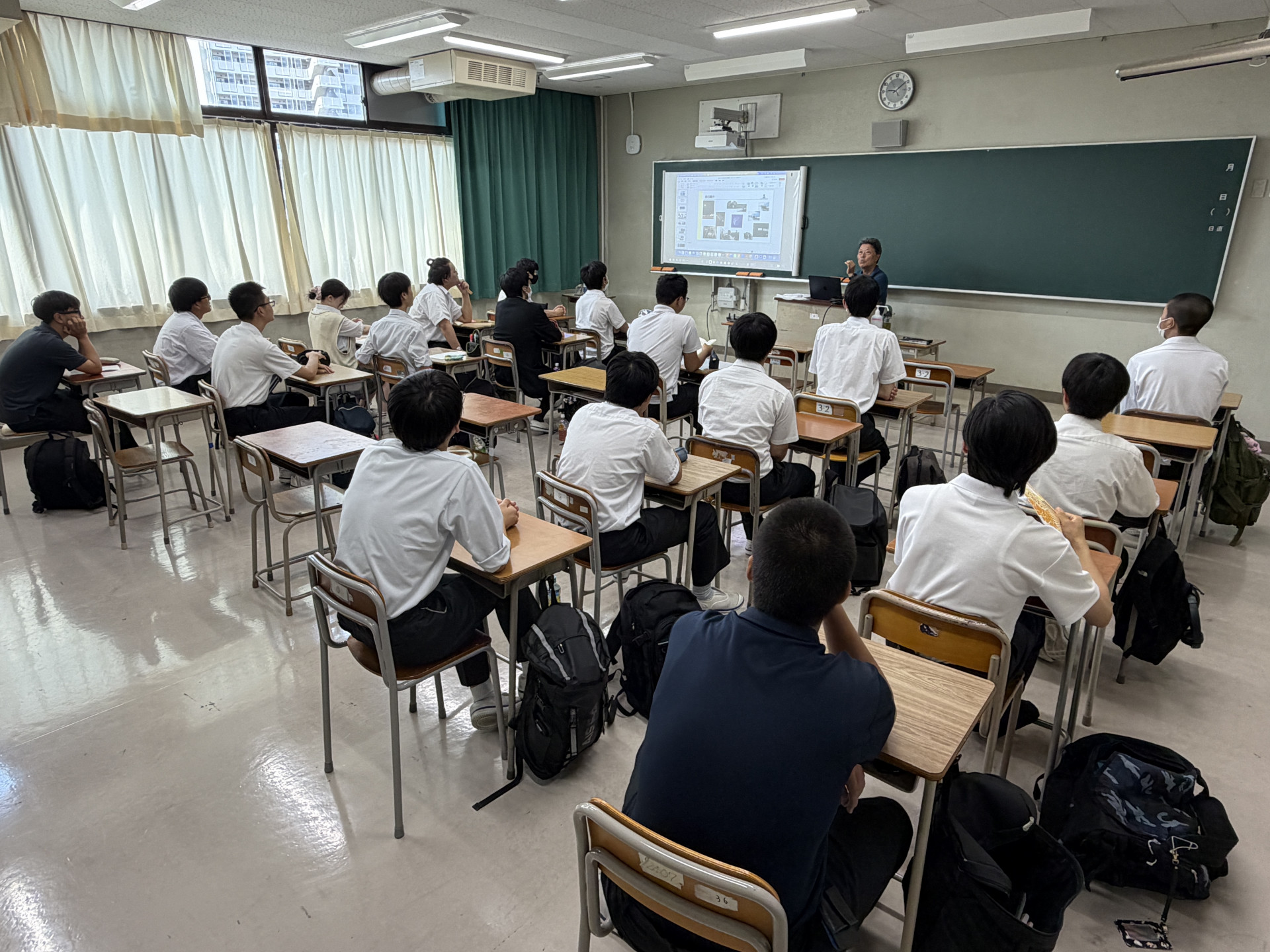 20260721_000855522_iOS