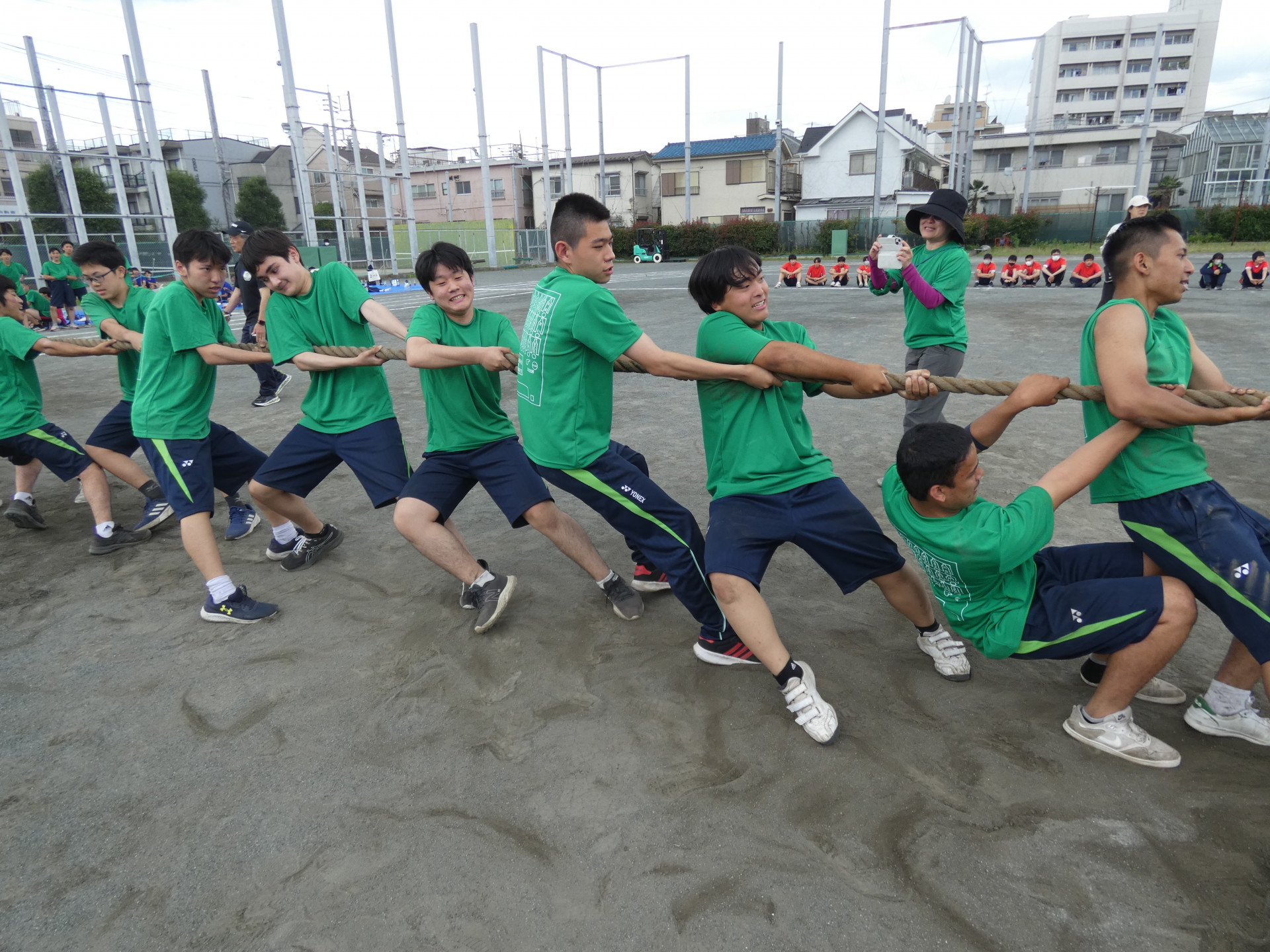 35.1学年綱引き.JPG