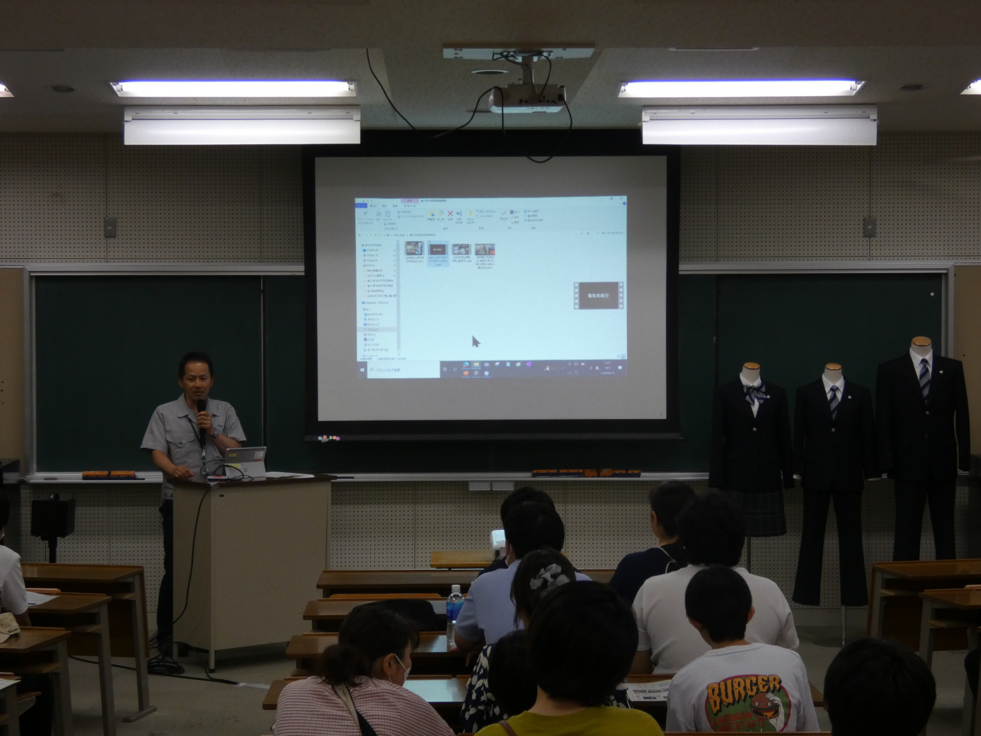 6.各分掌説明(工業科).JPG