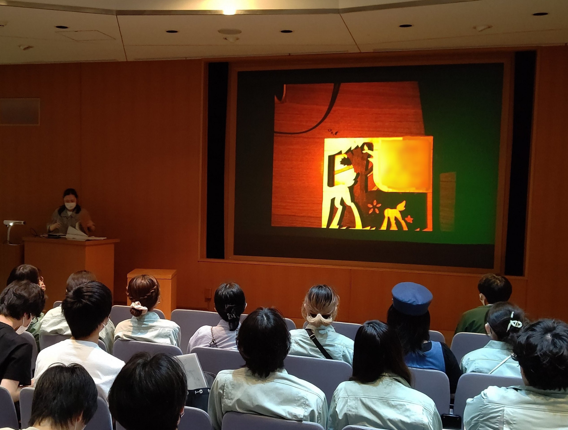 A科課研中間発表３.JPG