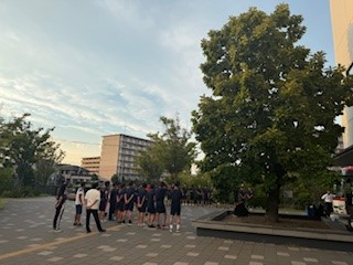 ①