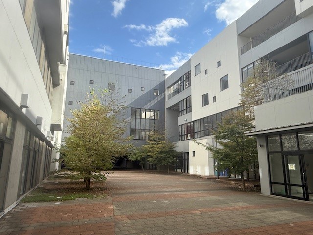 ①