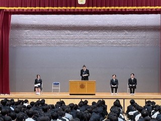②