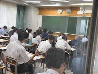 ②