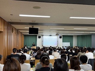 ②