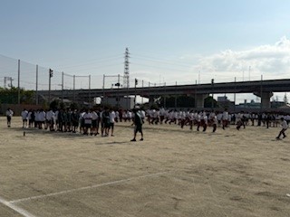 ③