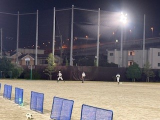 ③