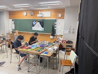 ④