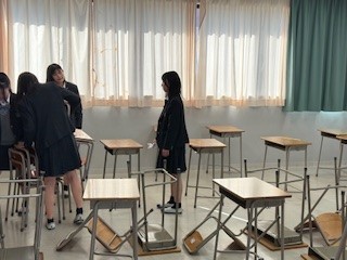 ④