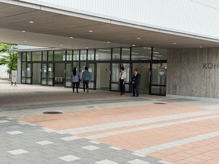 ⑤
