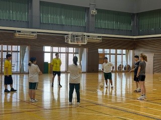 ⑤