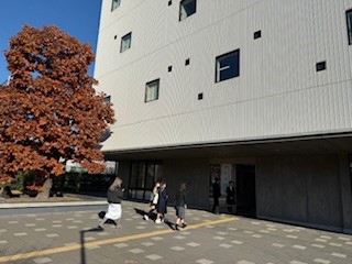 ⑤