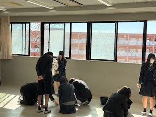 ⑤