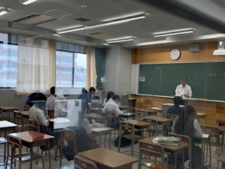 ⑩