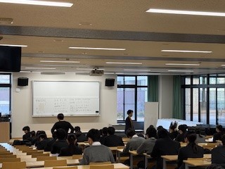 ⑩