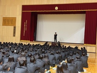 ⑮